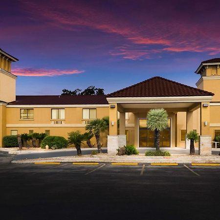 Surestay Plus Hotel By Best Western San Antonio North Eksteriør billede
