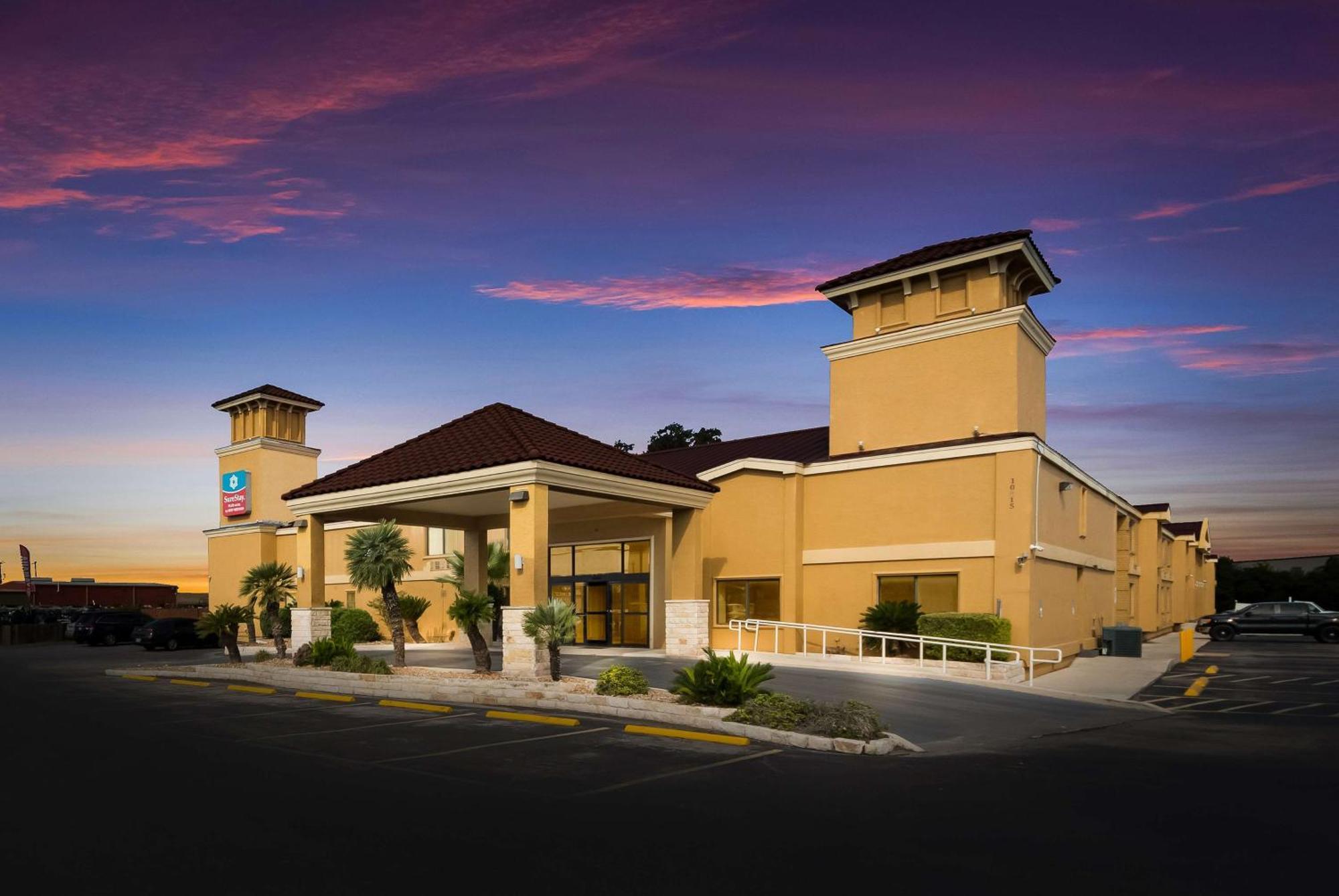 Surestay Plus Hotel By Best Western San Antonio North Eksteriør billede