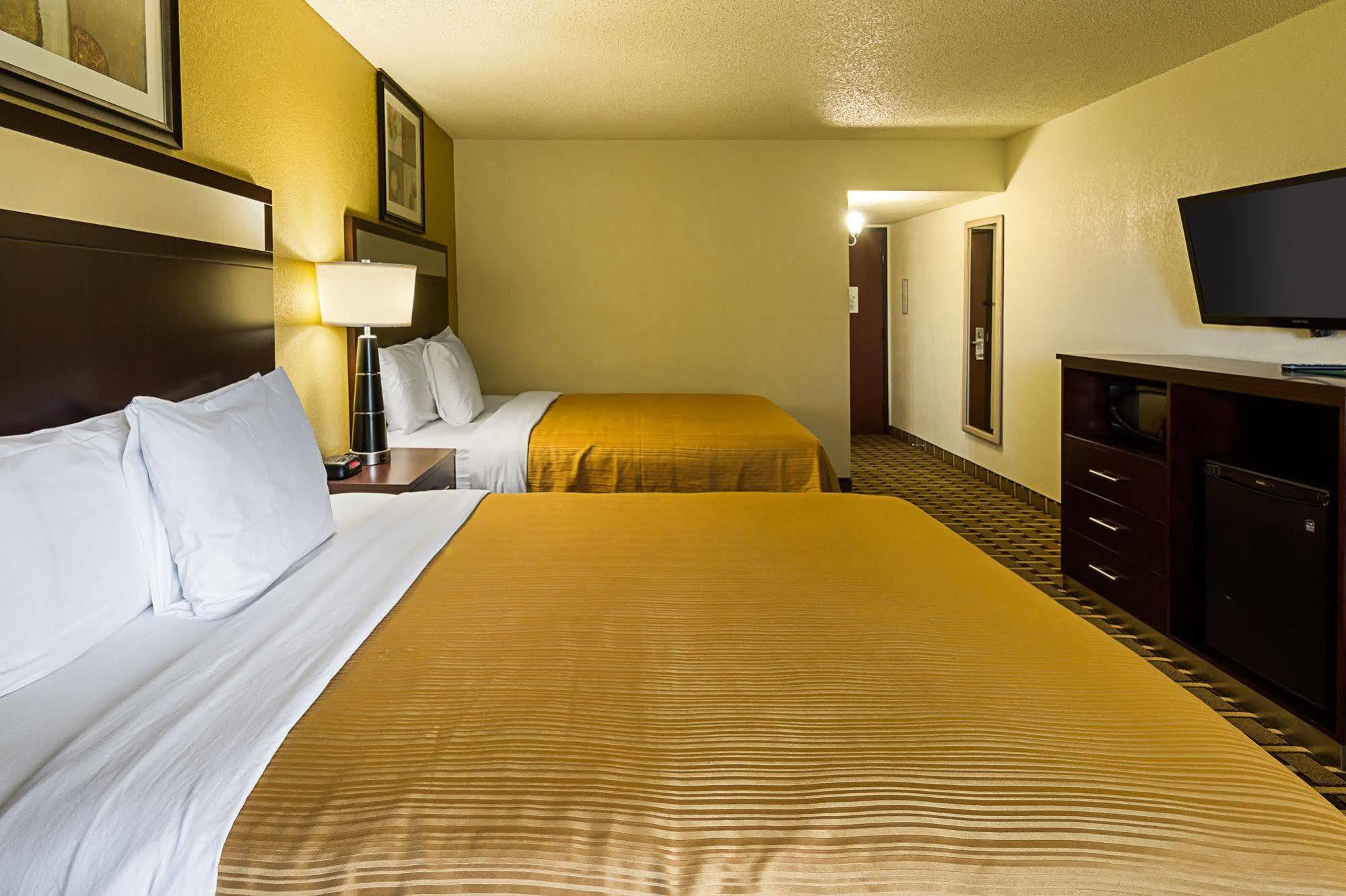 Surestay Plus Hotel By Best Western San Antonio North Eksteriør billede